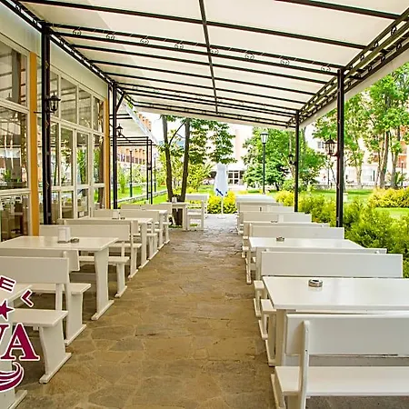 酒店 Riva Park